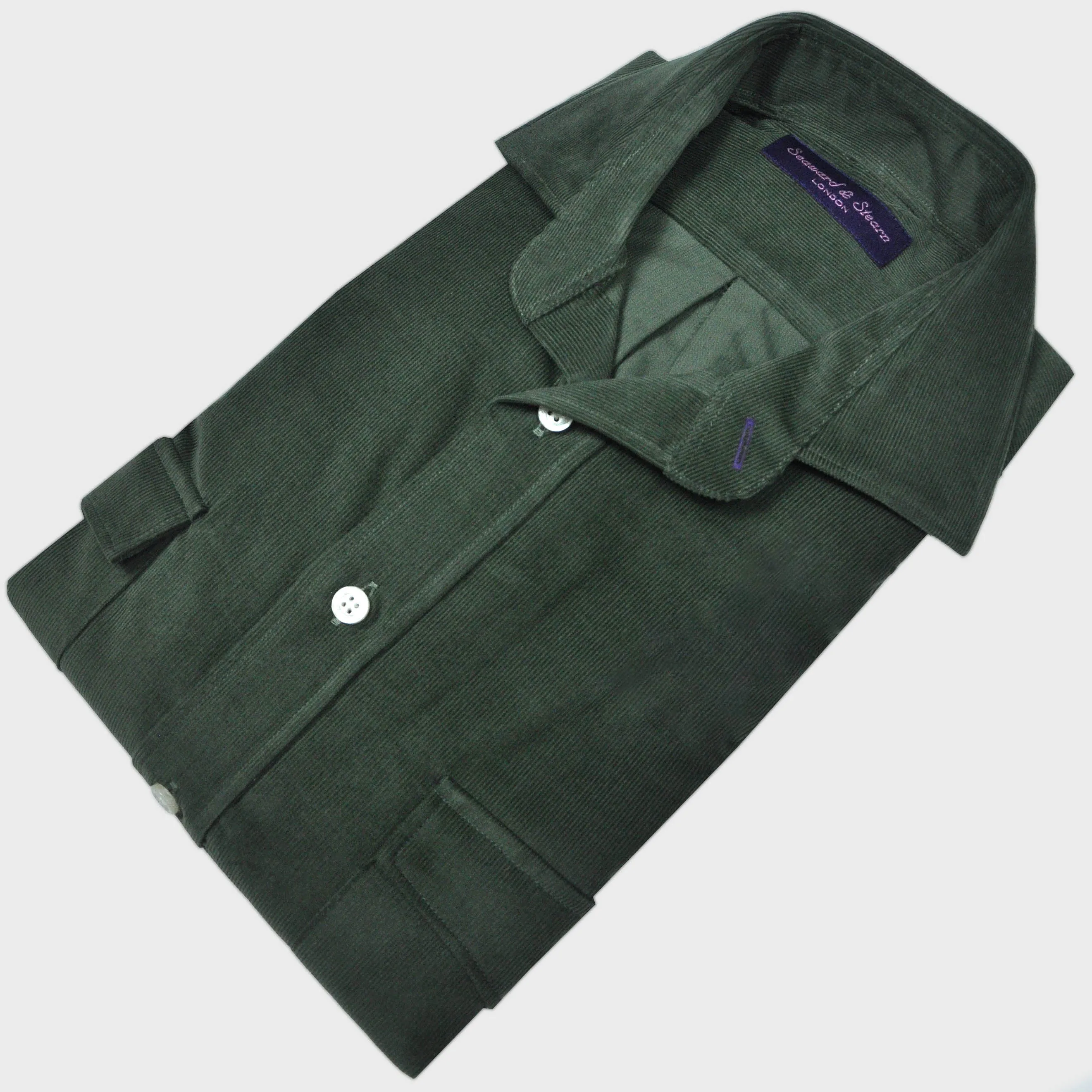 Fine Corduroy Spread Collar Shirt with Double Breast Pockets in Bottle Green