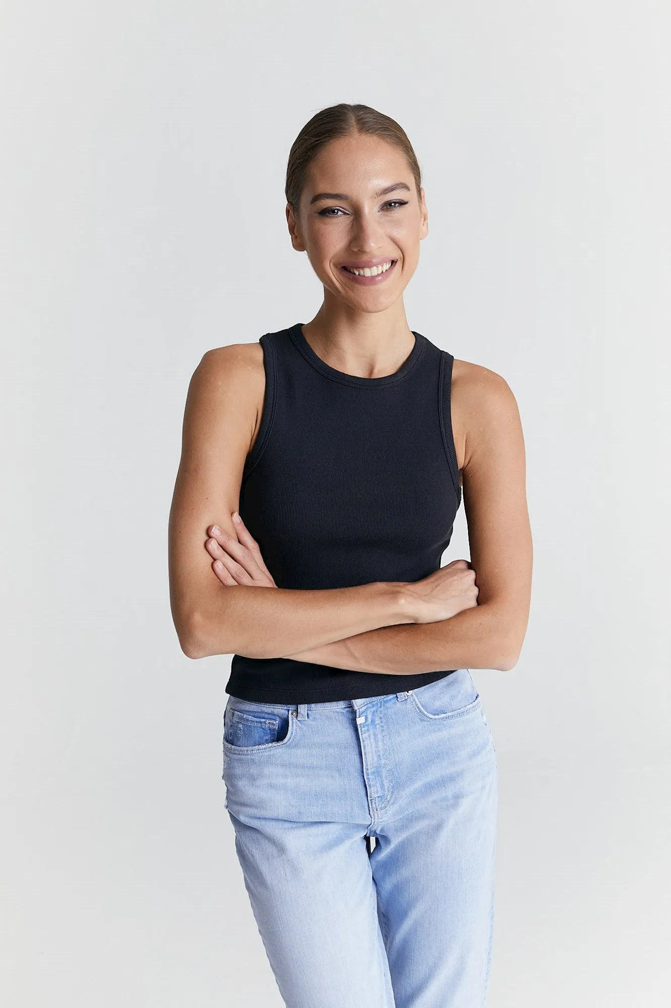 Liv Crew Neck Tanktop  Anthracite