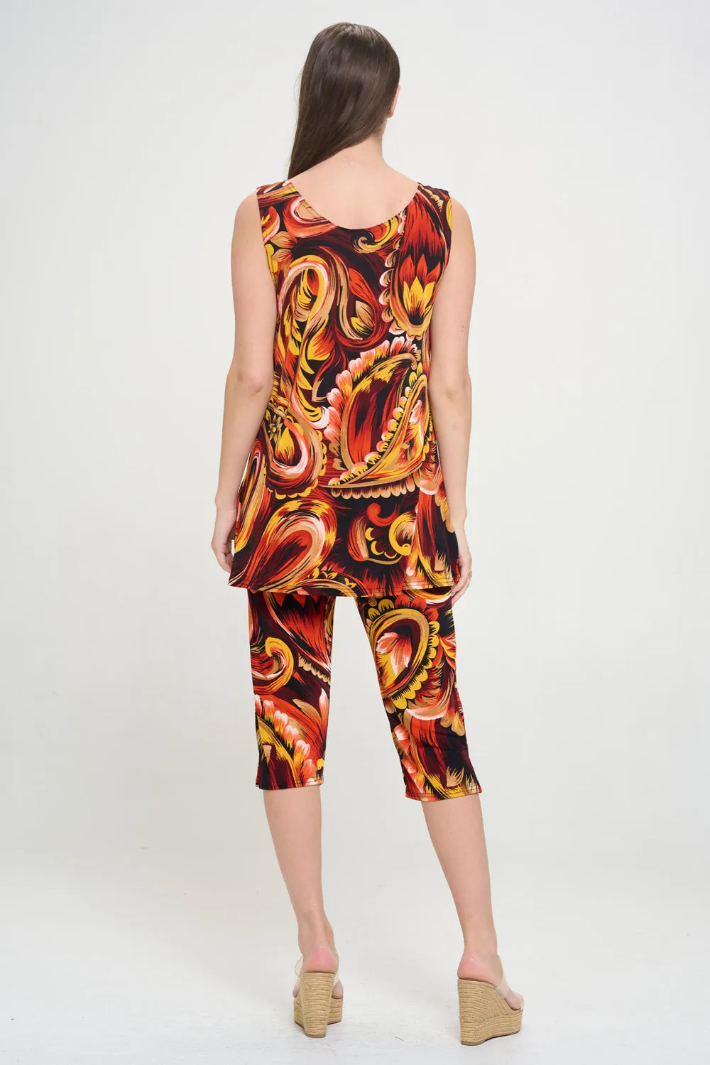 Plus Size Print Sleeveless Capri Pant Set-9002BN-TXP-W435