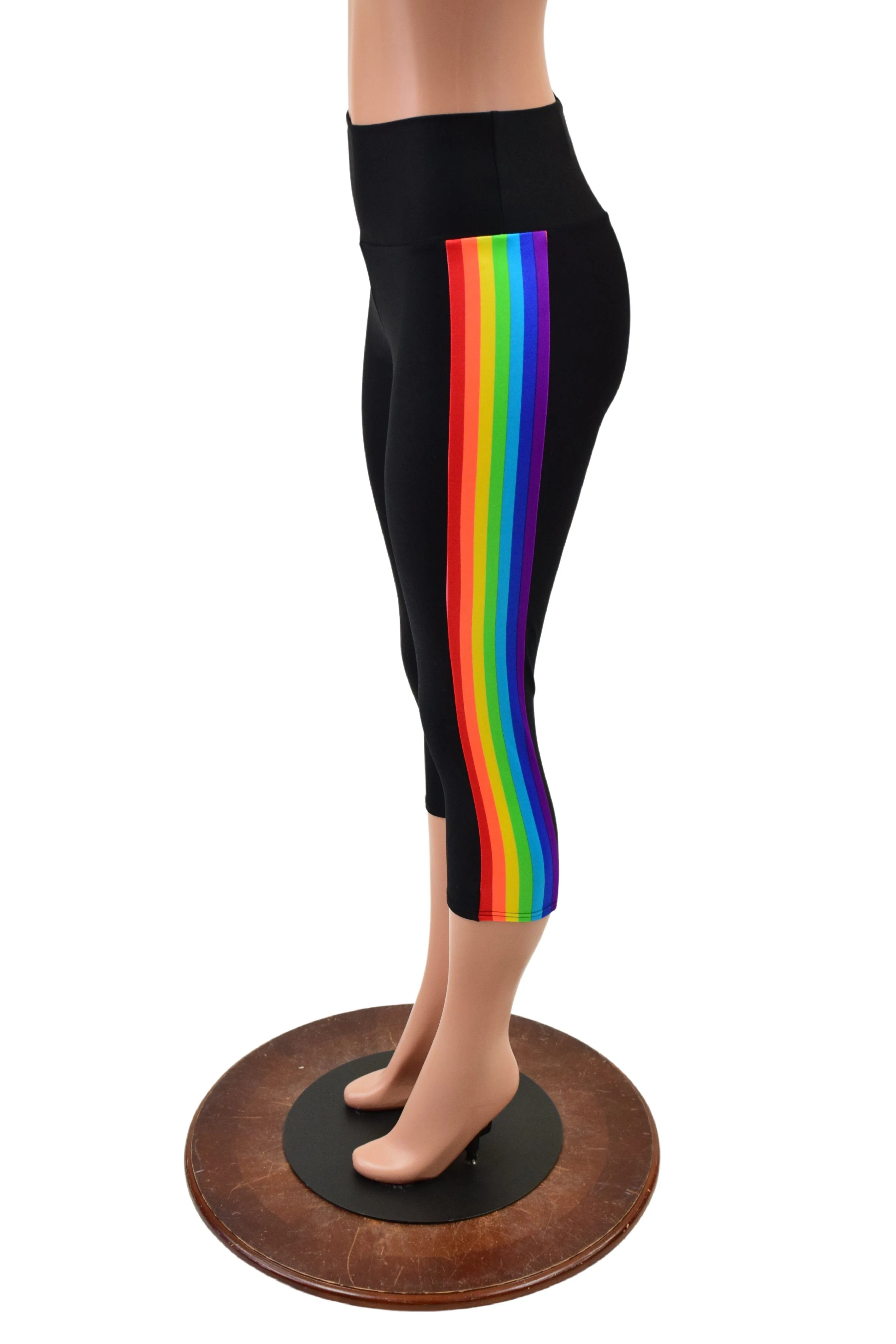 Retro Rainbow Capri Leggings in Black Zen